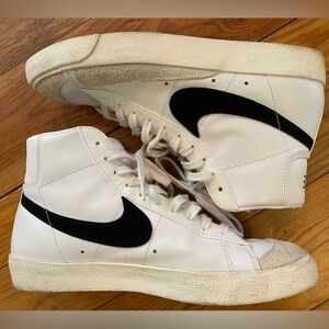 Nike High Top Blazers Women’s